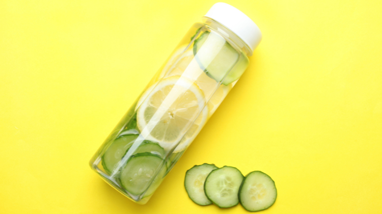 does lemon and cucumber water help with belly fat